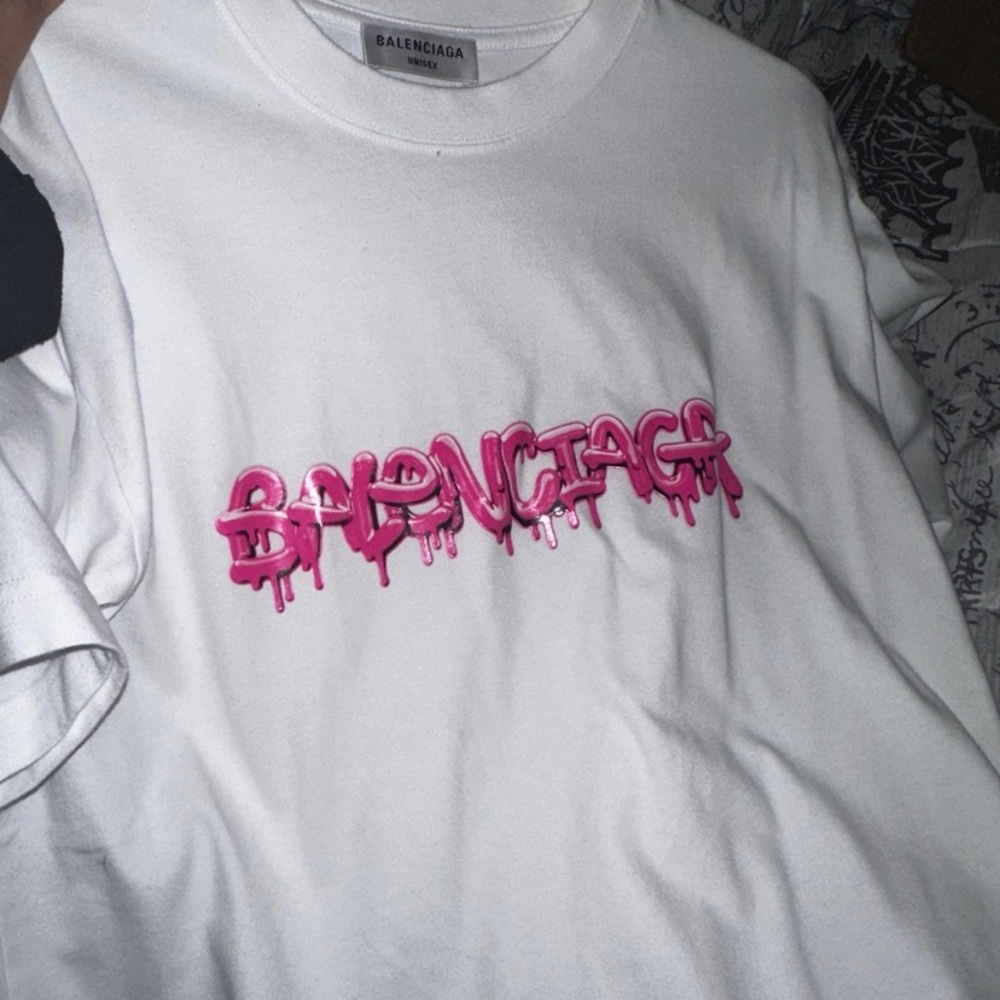 Unisex “XXS”balenciaga graffiti t shirt